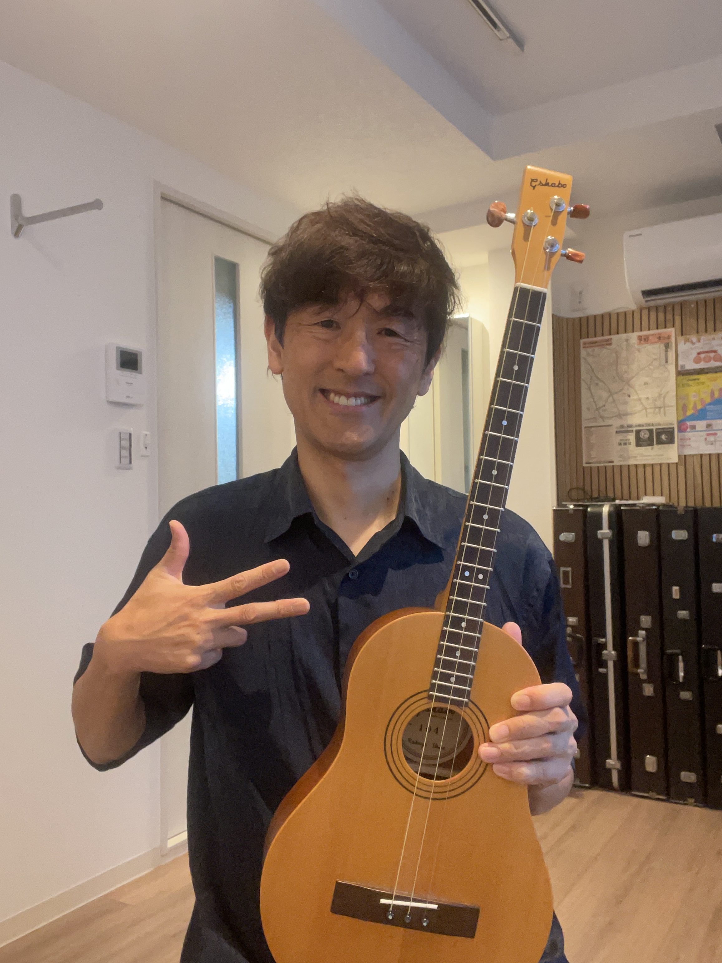 三弦ギターのイメージ