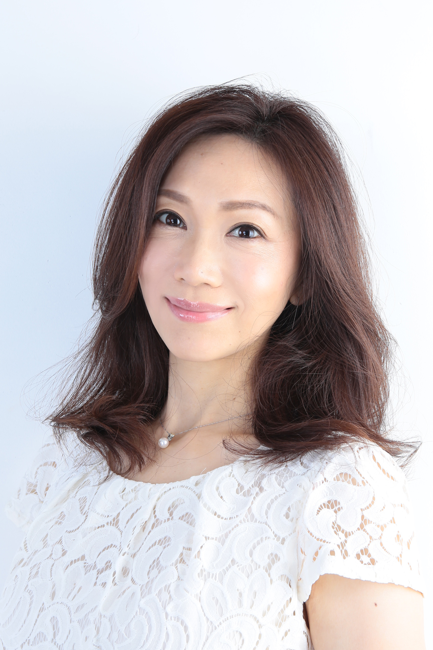 喉の筋トレ・はつらつ声美人のイメージ